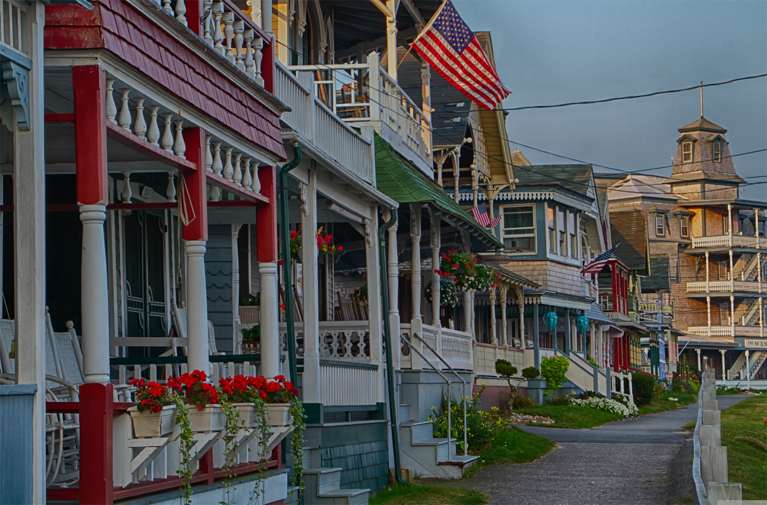 OAK BLUFFS MA Tour Dates 2016 2017 concert images & videos